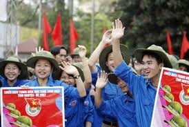 В Ханое прошла церемония старта кампании «Лето волонтёрской молодёжи» - ảnh 1